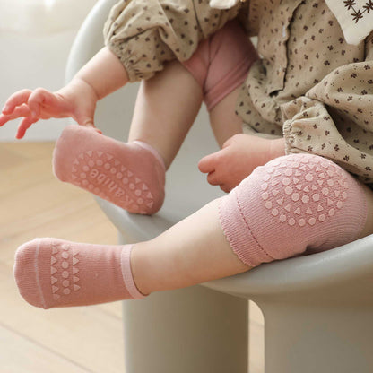 Summer Kid's Knee Pads Floor Socks Set